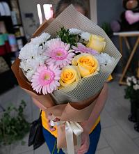 Букет цветов из:  Герберы, Розы и Хризантемы в Переправной